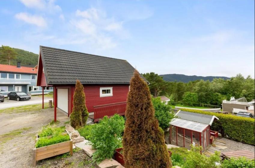 Leilighet Med Gratis Parkering Og Wifi Kristiansund Esterno foto